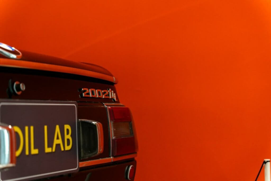 Cheap 4D Plates
